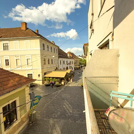 Charming Old Town With Private Balcony