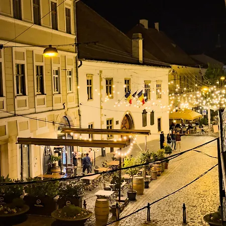 Charming Old Town With Private Balcony Apartment