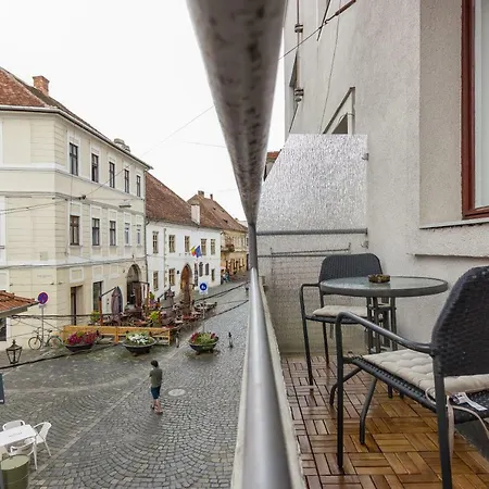 Appartement Charming Old Town With Private Balcony Cluj-Napoca